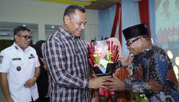 Pengabdian Tuntas, 18 Pendidik di Tidore Purna Bakti