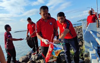 Aksi Bersih Pantai Polresta Tidore, Wujud Komitmen Hadir untuk Masyarakat