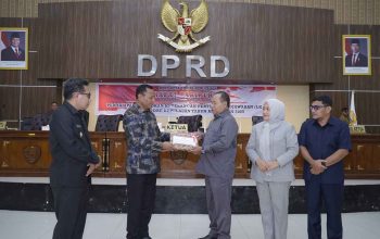 Wali Kota Tidore Sampaikan LKPJ 2025, Capaian Kinerja Lampaui Target, Sejumlah Indikator Jadi Catatan
