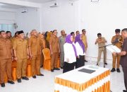 Perkuat Pelayanan Masyarakat, Wali Kota Tidore Kukuhkan Tim Pembina Posyandu 8 Kecamatan