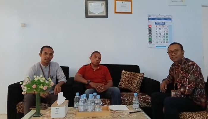 Krisis Air Bersih di Topo, BPRS Bobato Lestari Bantu Warga Hadapi Kemarau
